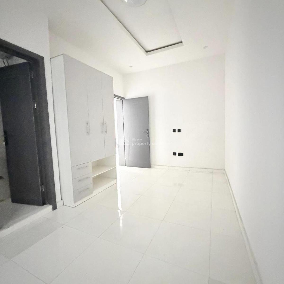 Newly Built 3bedroom Apartment, Gra Phase 2, Magodo, Lagos, Flat / Apartment for Sale