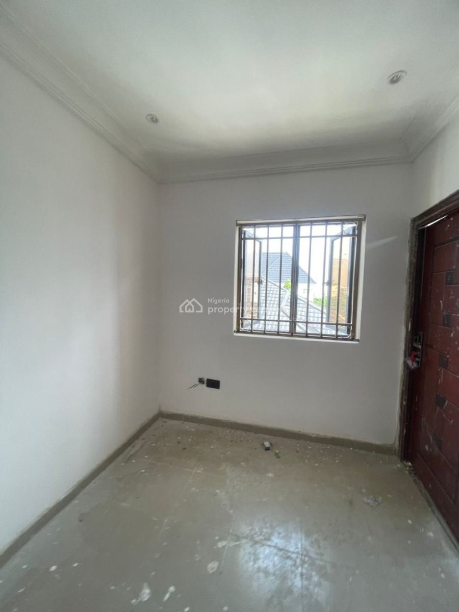 4 Bedroom Semi Detached Duplex 2 People in The Compound, Chevron Drive, Lekki, Lagos, Semi-detached Duplex for Rent