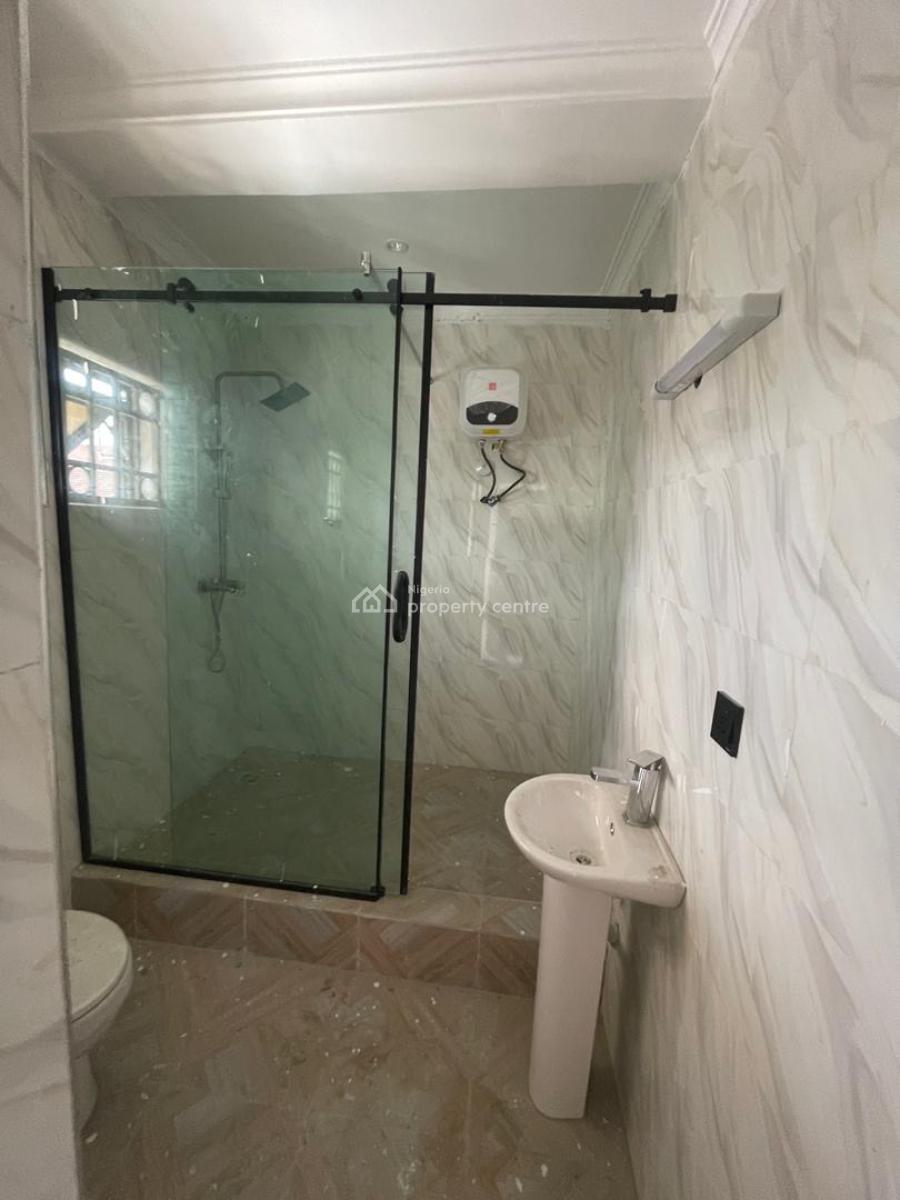 4 Bedroom Semi Detached Duplex 2 People in The Compound, Chevron Drive, Lekki, Lagos, Semi-detached Duplex for Rent