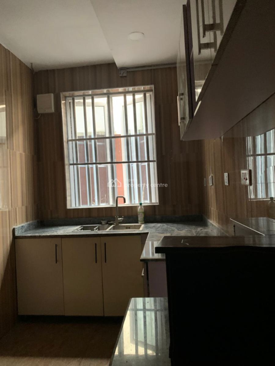 Lovely 2 Bedroom Apartment, Platinum Way, Osapa, Lekki, Lagos, House for Rent