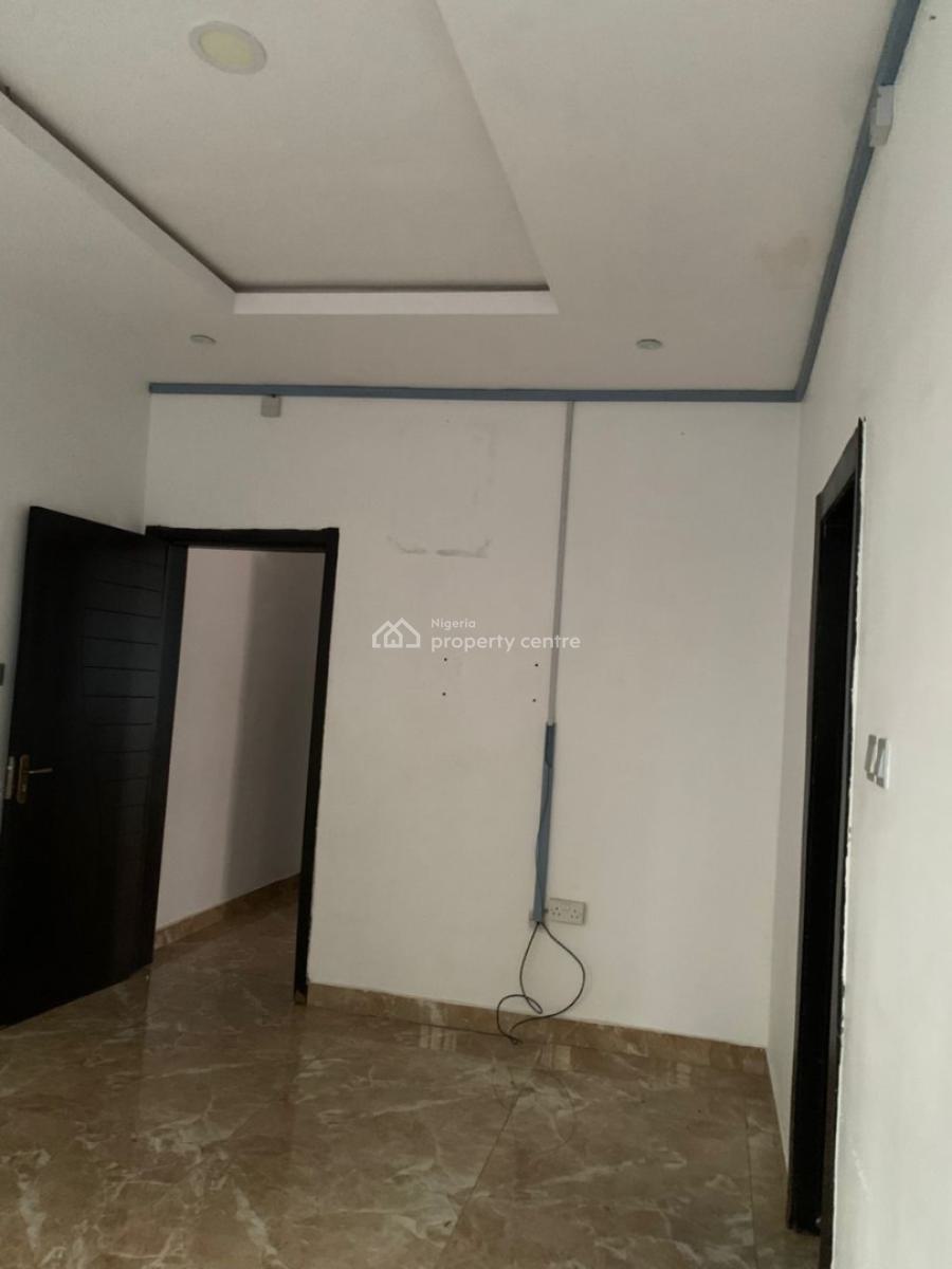 Lovely 2 Bedroom Apartment, Platinum Way, Osapa, Lekki, Lagos, House for Rent
