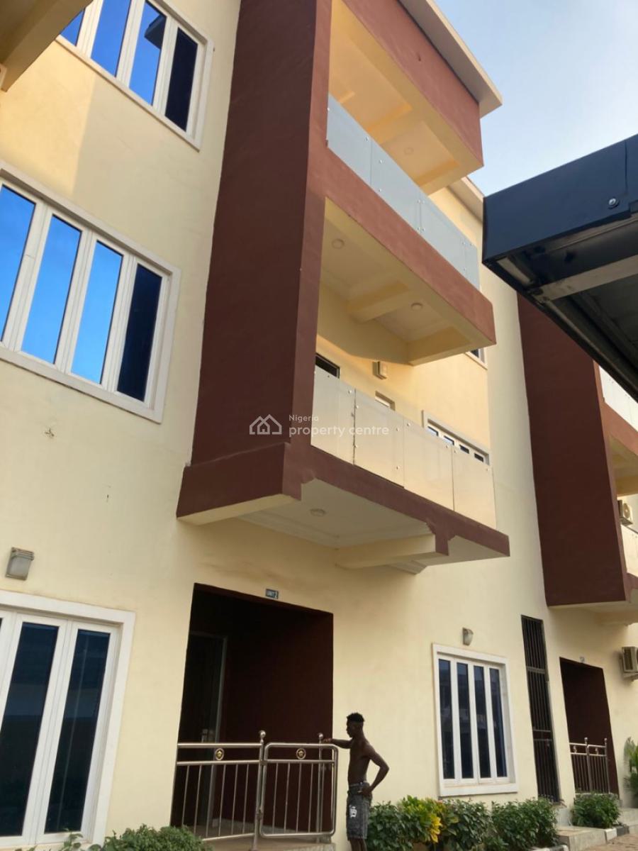 Luxury and Newly Finished 4 Bedrooms Terraced Duplex with a Bq, Off Ebeano Supermarket Road, Gaduwa, Abuja, Terraced Duplex for Rent