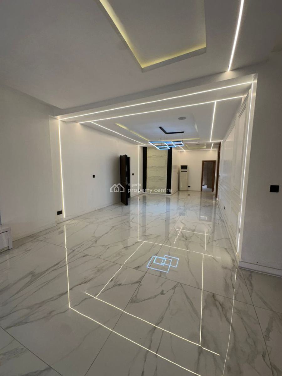 Spacious Luxury Semi-furnished 3-bedroom Apartment with Elevator, Ikoyi, Lagos, Flat / Apartment for Rent