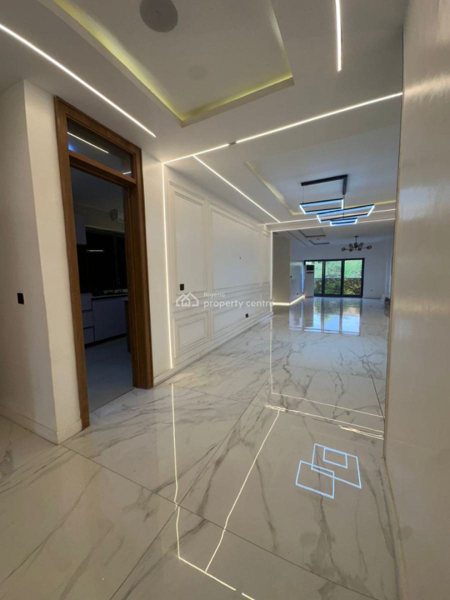 Spacious Luxury Semi-furnished 3-bedroom Apartment with Elevator, Ikoyi, Lagos, Flat / Apartment for Rent