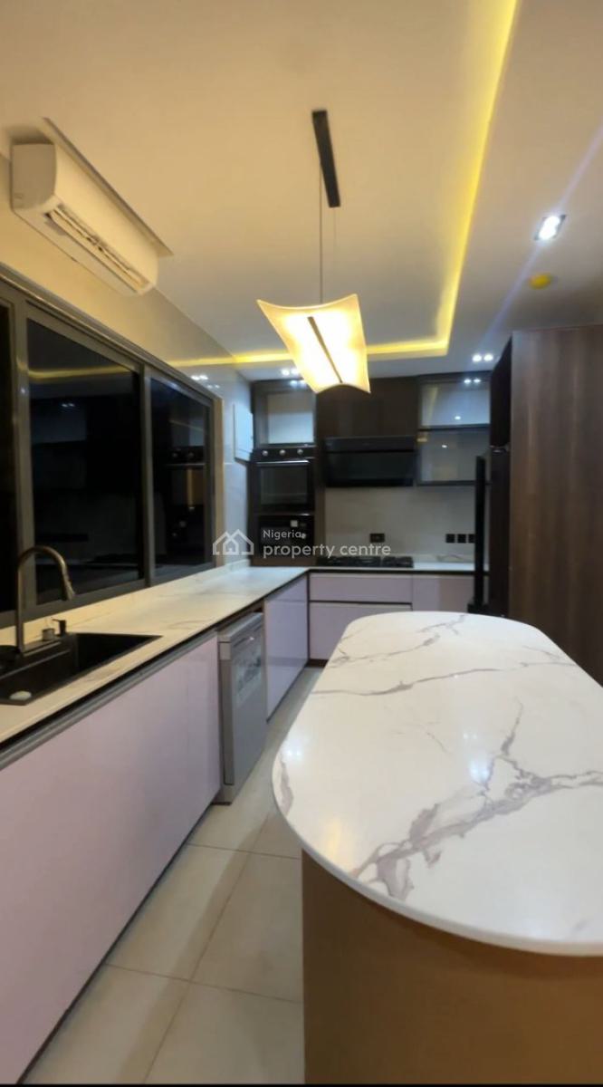 Spacious Luxury Semi-furnished 3-bedroom Apartment with Elevator, Ikoyi, Lagos, Flat / Apartment for Rent