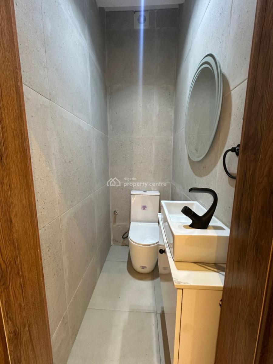 Spacious Luxury Semi-furnished 3-bedroom Apartment with Elevator, Ikoyi, Lagos, Flat / Apartment for Rent