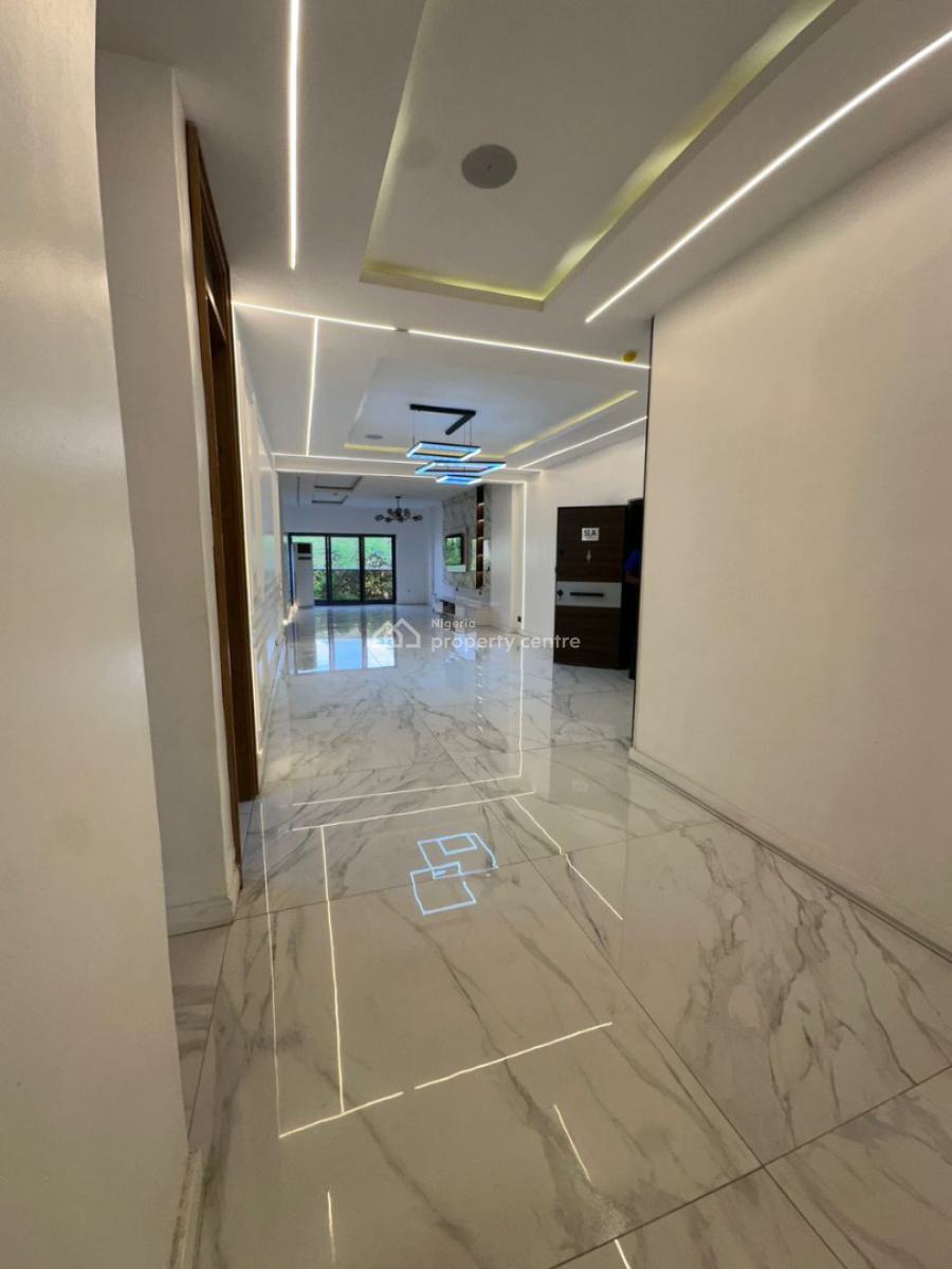 Spacious Luxury Semi-furnished 3-bedroom Apartment with Elevator, Ikoyi, Lagos, Flat / Apartment for Rent