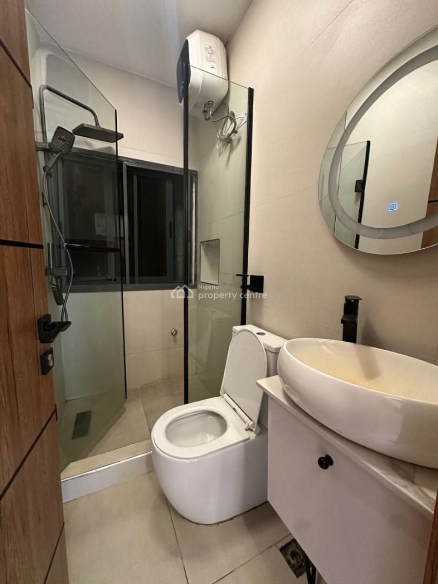 Spacious Luxury Semi-furnished 3-bedroom Apartment with Elevator, Ikoyi, Lagos, Flat / Apartment for Rent