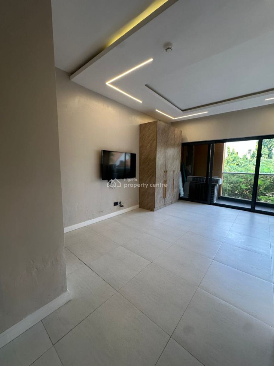 Spacious Luxury Semi-furnished 3-bedroom Apartment with Elevator, Ikoyi, Lagos, Flat / Apartment for Rent