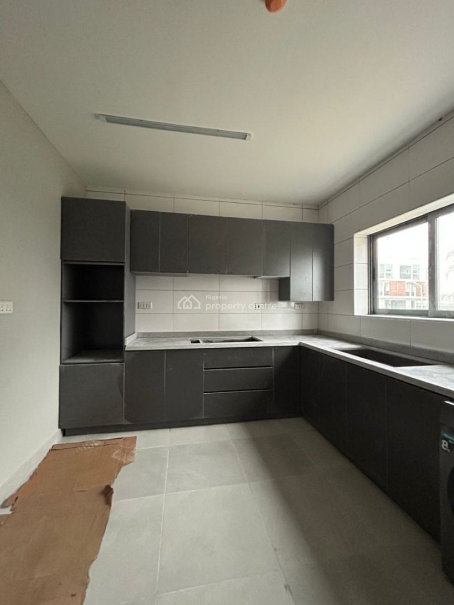 4-bedroom Semi-detached Duplex, Osapa, Lekki, Lagos, Flat / Apartment for Rent