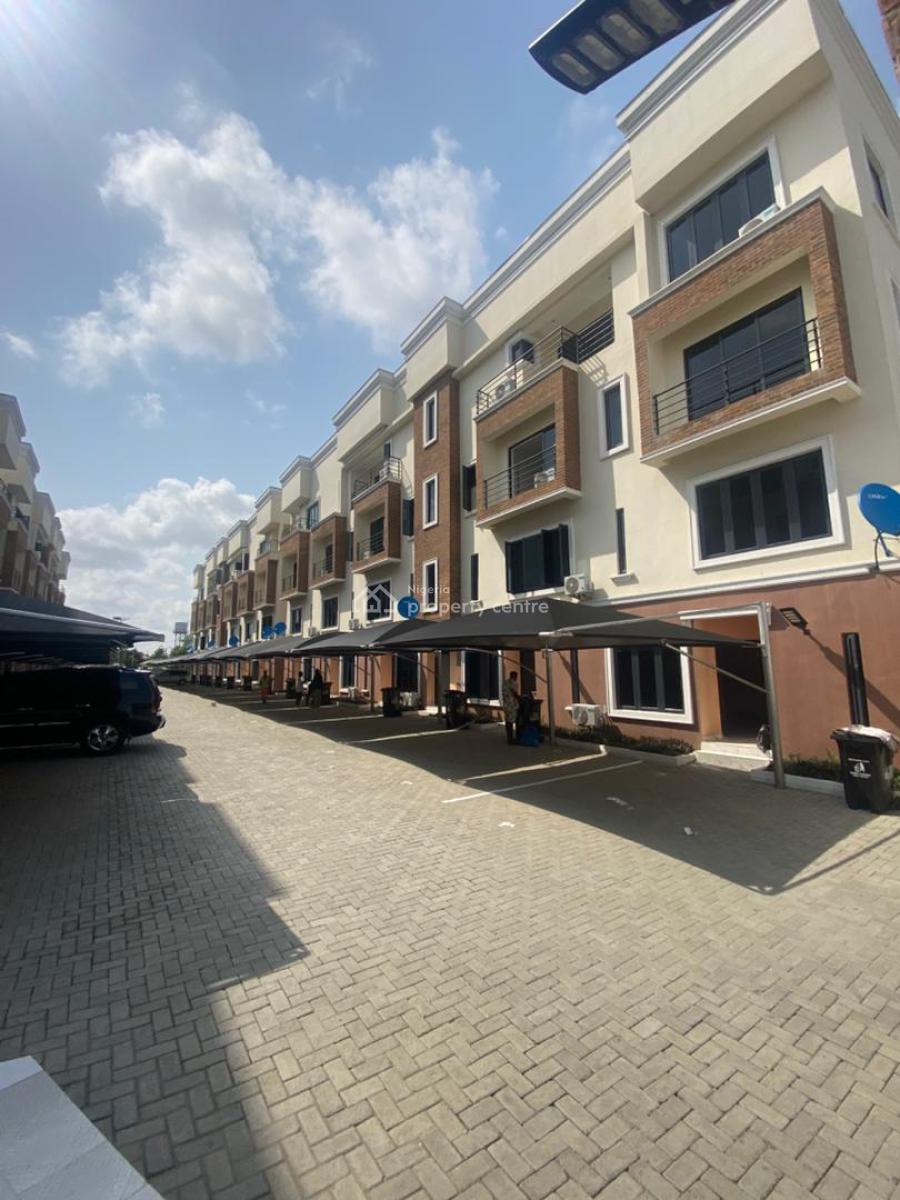 Tastefully Built Fully Serviced Four (4) Bedroom Terrace Duplex, Lekki Phase 1, Lekki, Lagos, Terraced Duplex for Rent