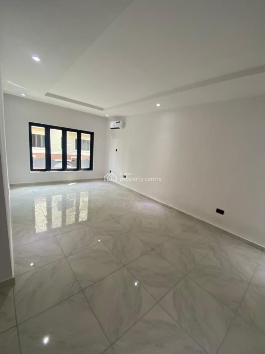 Tastefully Built Fully Serviced Four (4) Bedroom Terrace Duplex, Lekki Phase 1, Lekki, Lagos, Terraced Duplex for Rent