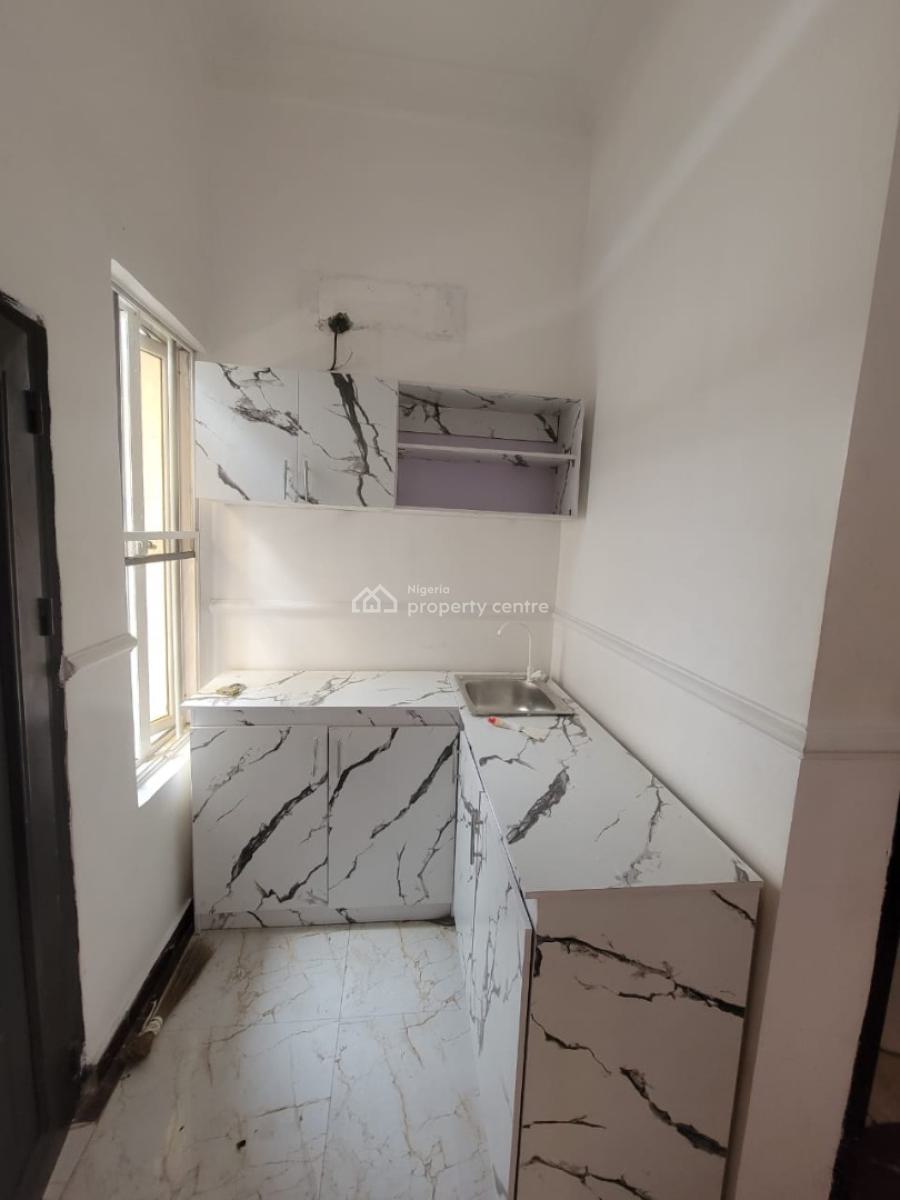 Standard Spacious 1 Bedroom (room & Parlor) with Visitors Toilet, Bera Estate Chevron Drive, Lekki, Lagos, Mini Flat (room and Parlour) for Rent