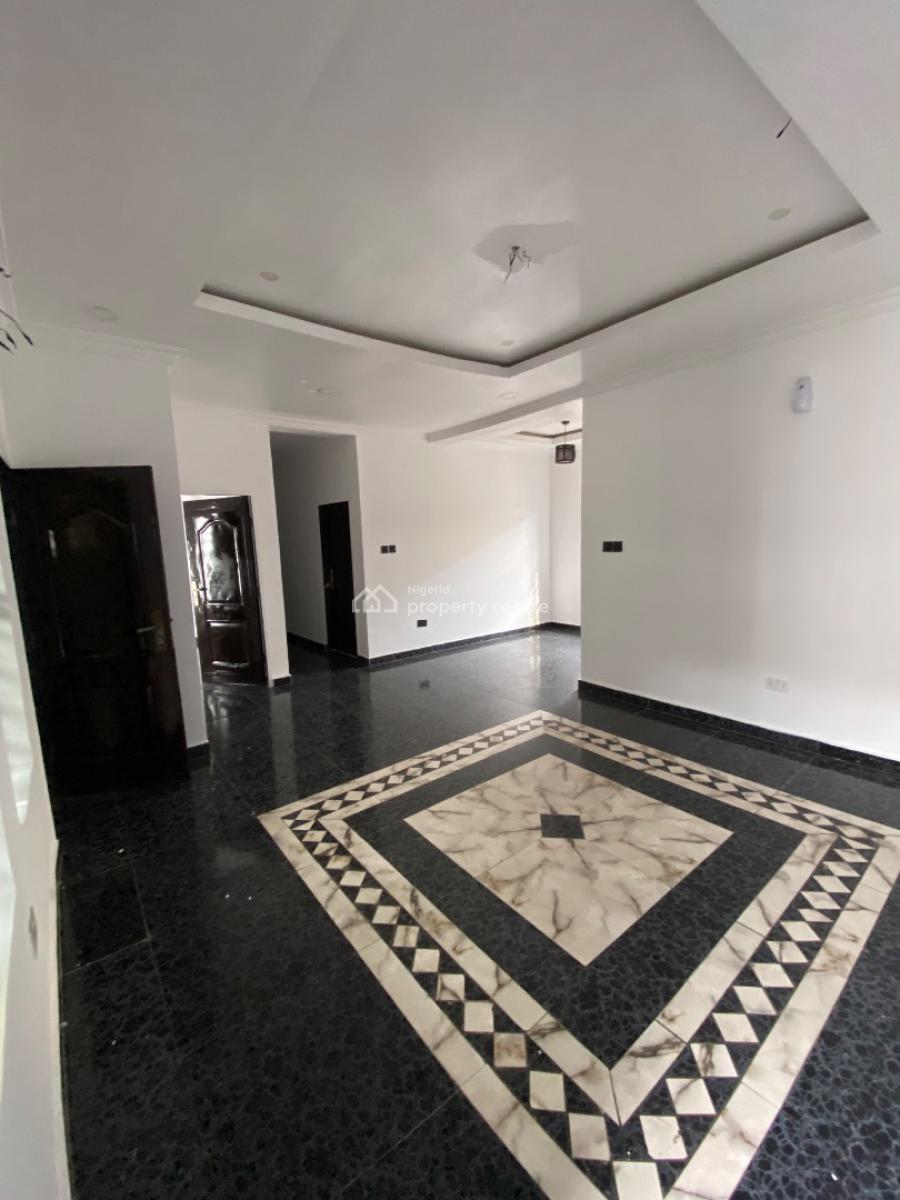 Clean 2bedroom  Flat Upstairs, Gated Estate By Blenco Supermarket, Sangotedo, Ajah, Lagos, Flat / Apartment for Rent