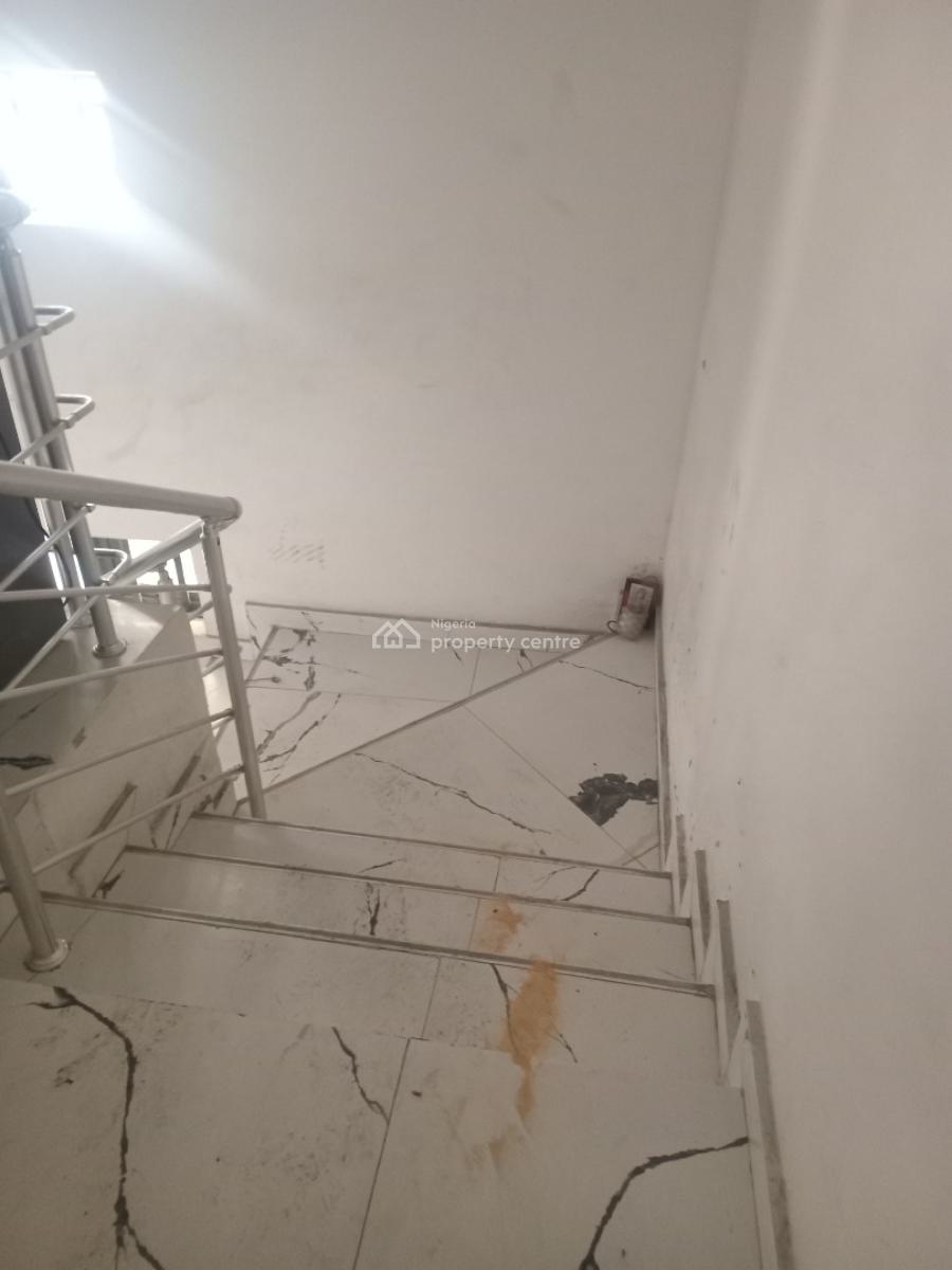 a Luxurious Self Contain Apartment, Chevron Drive, Lekki, Lagos, Self Contain (single Rooms) for Rent