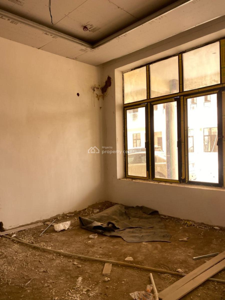 5-bedroom Semi-detached with Bq, Kaura, Abuja, Semi-detached Duplex for Sale