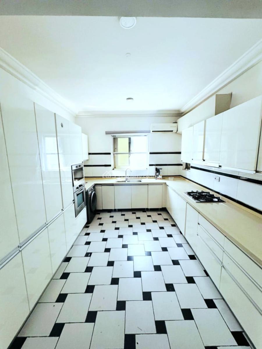 Spacious 2-bedroom Apartment, Ikate Elegushi, Lekki, Lagos, Flat / Apartment for Rent