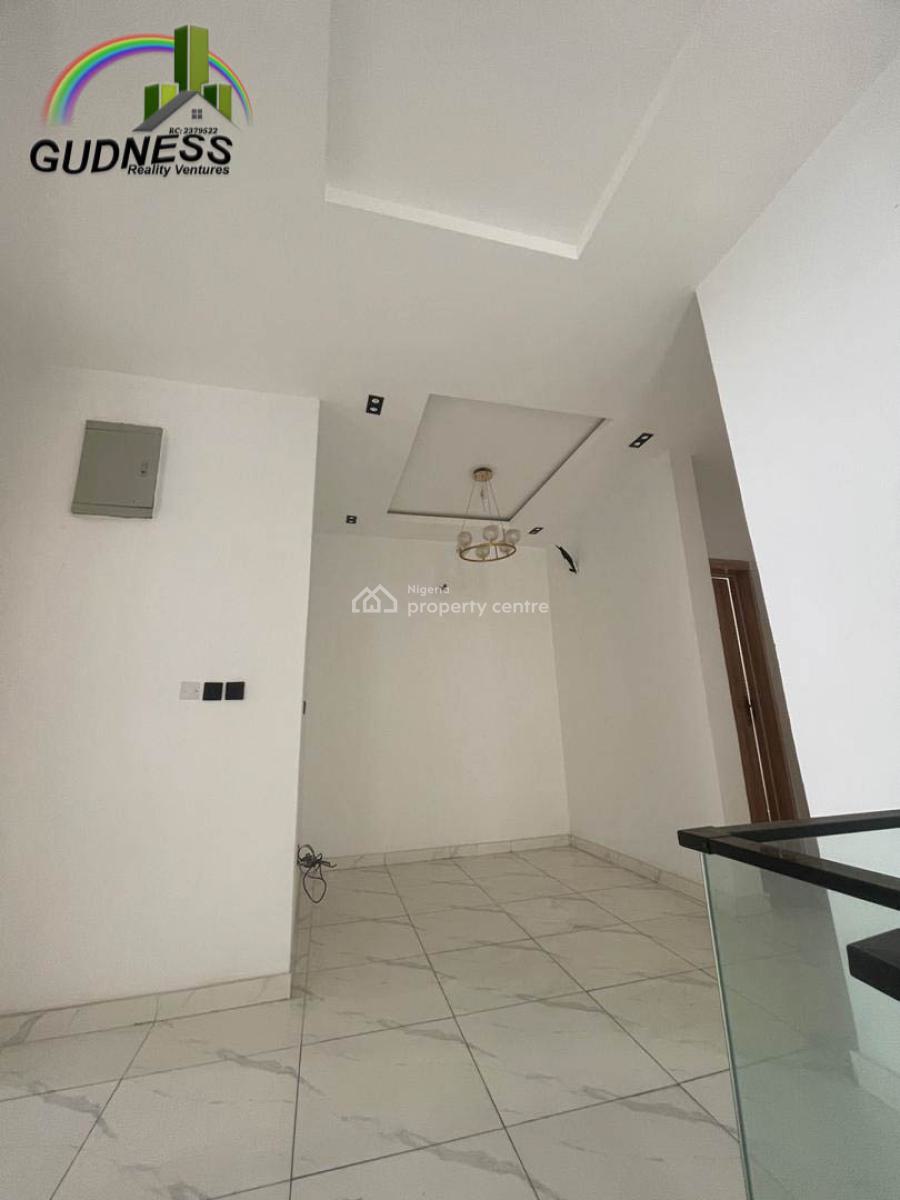 5 Bedroom Fully Detached Duplex with a Bq and Swimming Pool, Chevron, Lekki, Lagos, Flat / Apartment for Sale