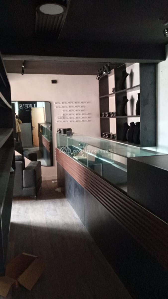 25sqm Shop, Good Location, Igbo Efon, Lekki, Lagos, Plaza / Complex / Mall for Rent