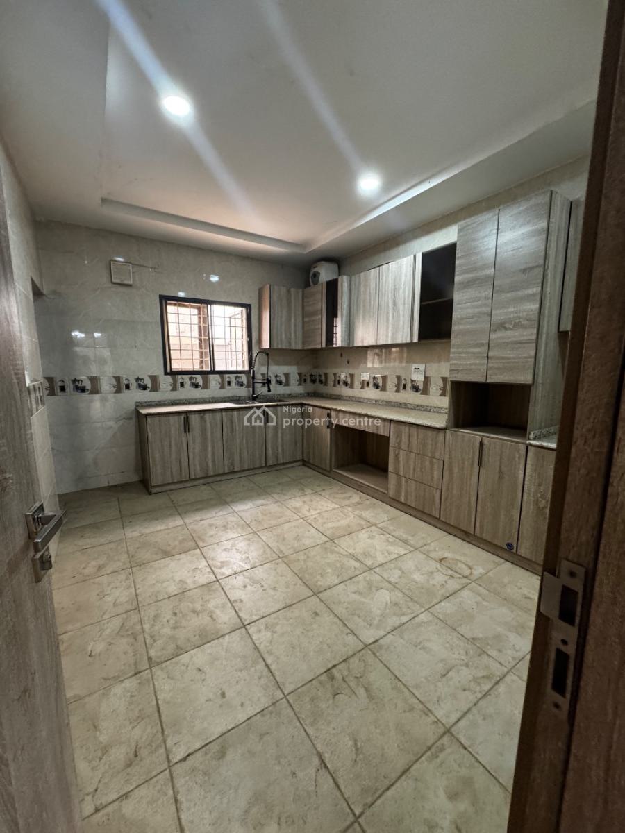 Newly Built Spacious 4 Bedrooms Terrace Duplex with Boys Quarter, Jahi Gilmore, Jahi, Abuja, Terraced Duplex for Sale