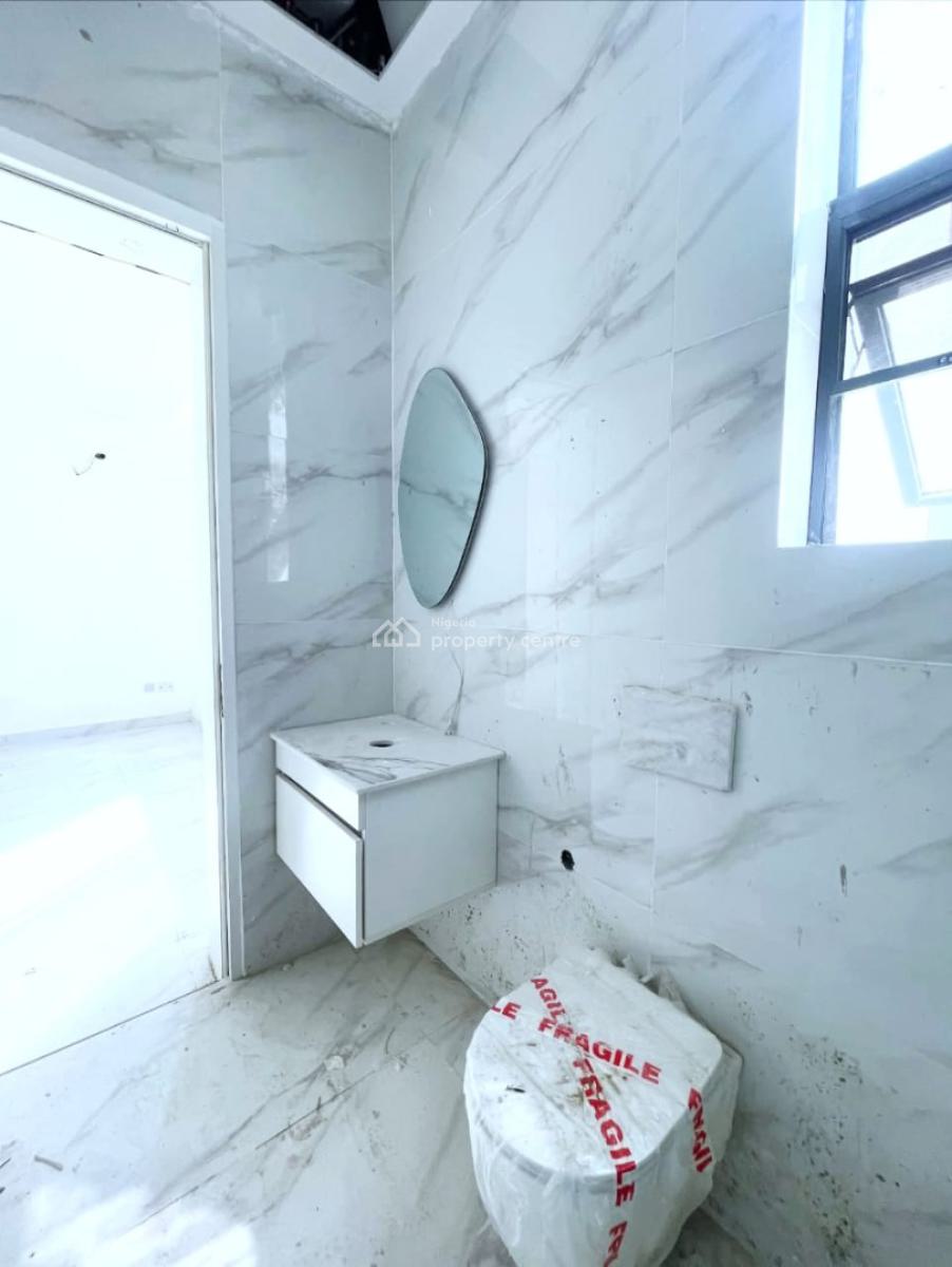 Luxury & Serviced 2-bedroom Apartment, Lekki Phase 1, Lekki, Lagos, Flat / Apartment for Sale