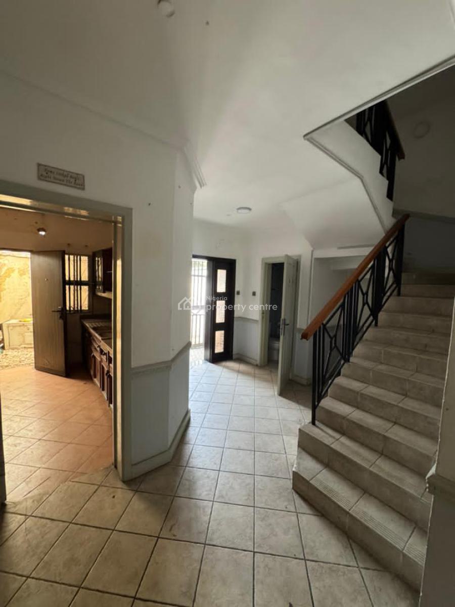 Well Maintained 4 Bedroom Terrace with Bq  (owner Will Do Renovation), Imoyi, Old Ikoyi, Ikoyi, Lagos, House for Rent