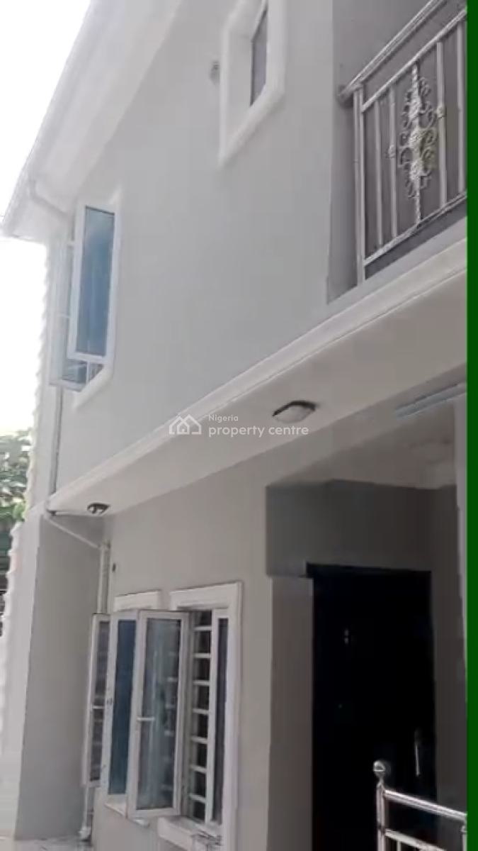 Executive 1 Bedroom Flat, Elesakan, Bogije, Ibeju Lekki, Lagos, Mini Flat (room and Parlour) for Rent