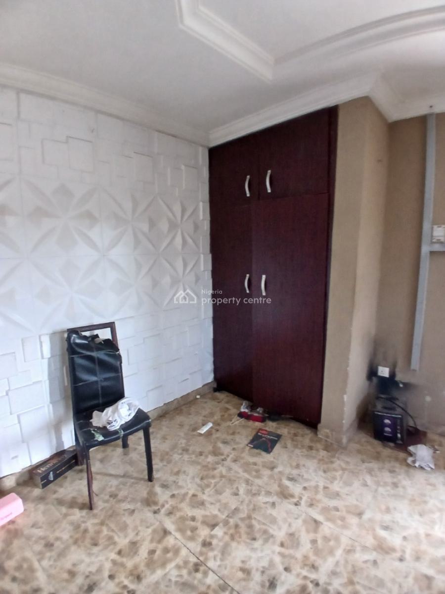 a Standard 3 Bedroom Apartment, Abraham Adesanya Estate, Lekki Phase 2, Lekki, Lagos, Flat / Apartment for Rent