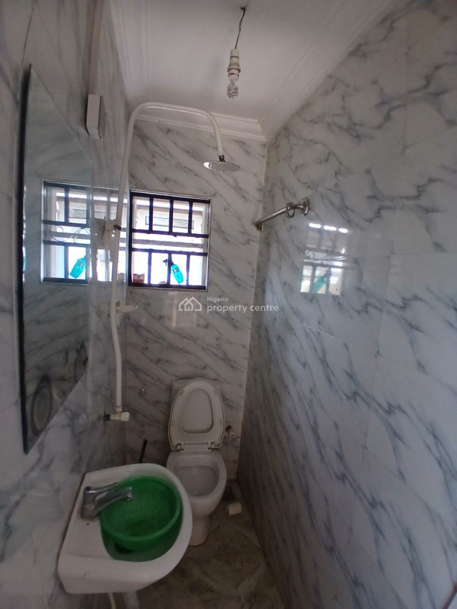 a Standard 3 Bedroom Apartment, Abraham Adesanya Estate, Lekki Phase 2, Lekki, Lagos, Flat / Apartment for Rent