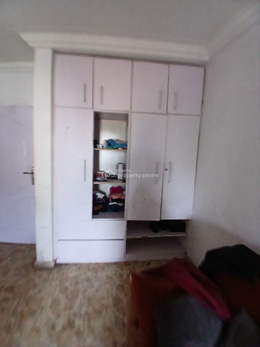 a Standard 3 Bedroom Apartment, Abraham Adesanya Estate, Lekki Phase 2, Lekki, Lagos, Flat / Apartment for Rent