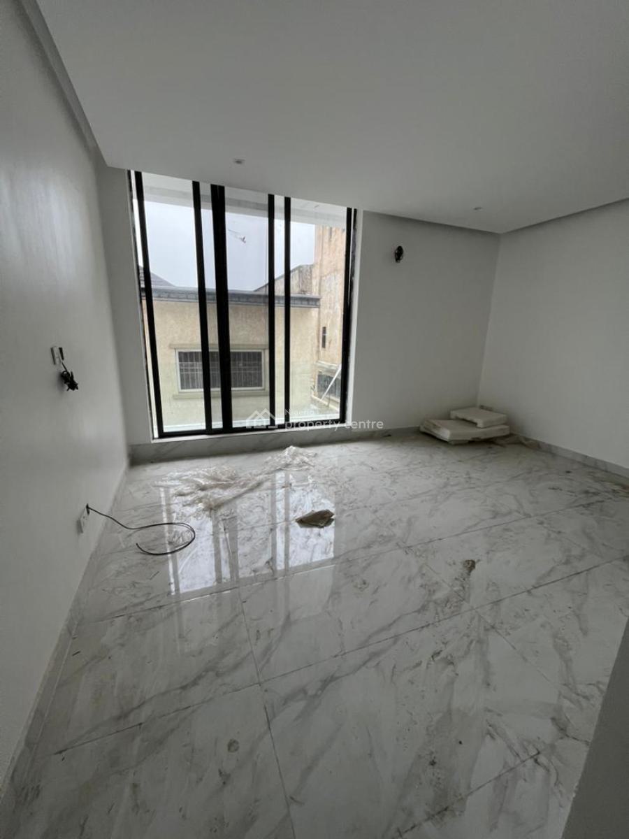 Brand New Luxury Units of 2 Bedroom Apartment, Lekki Phase 1, Lekki, Lagos, Flat / Apartment for Sale