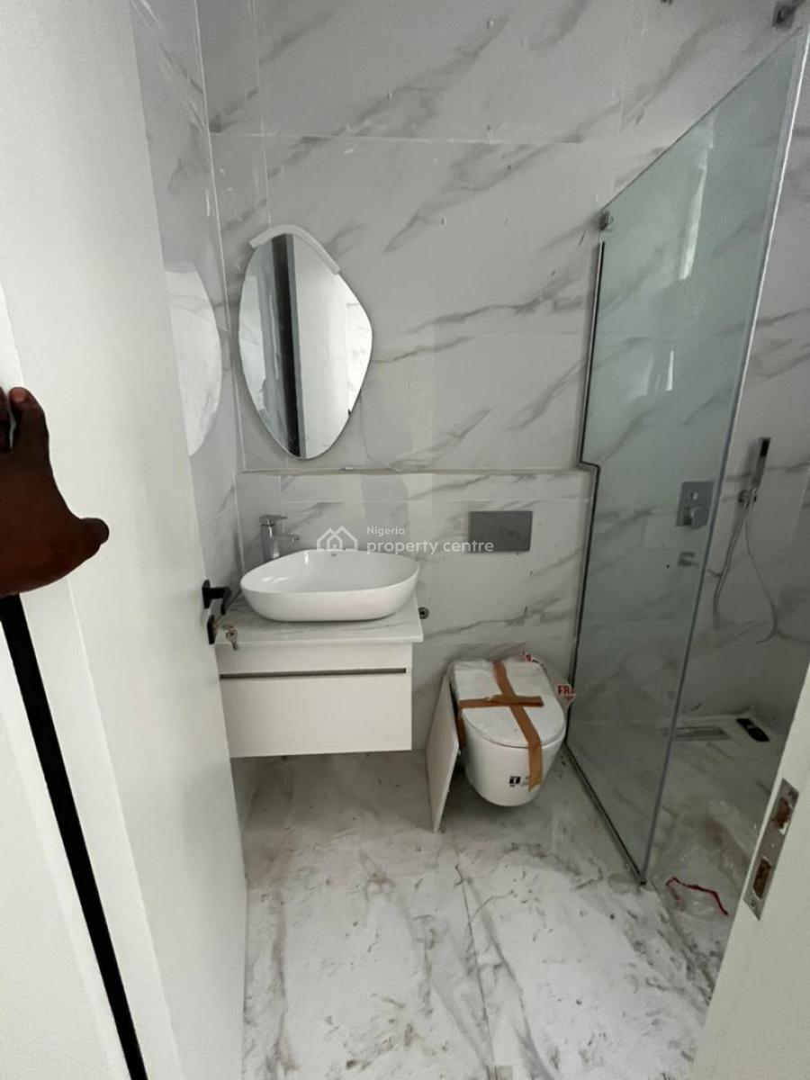 Brand New Luxury Units of 2 Bedroom Apartment, Lekki Phase 1, Lekki, Lagos, Flat / Apartment for Sale