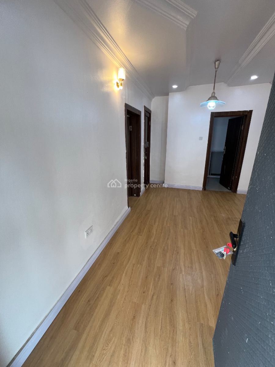 Fully-serviced 1-bedroom Flat with Steady Electricity, Off Admiralty Way, Lekki Phase 1, Lekki, Lagos, Mini Flat (room and Parlour) for Rent