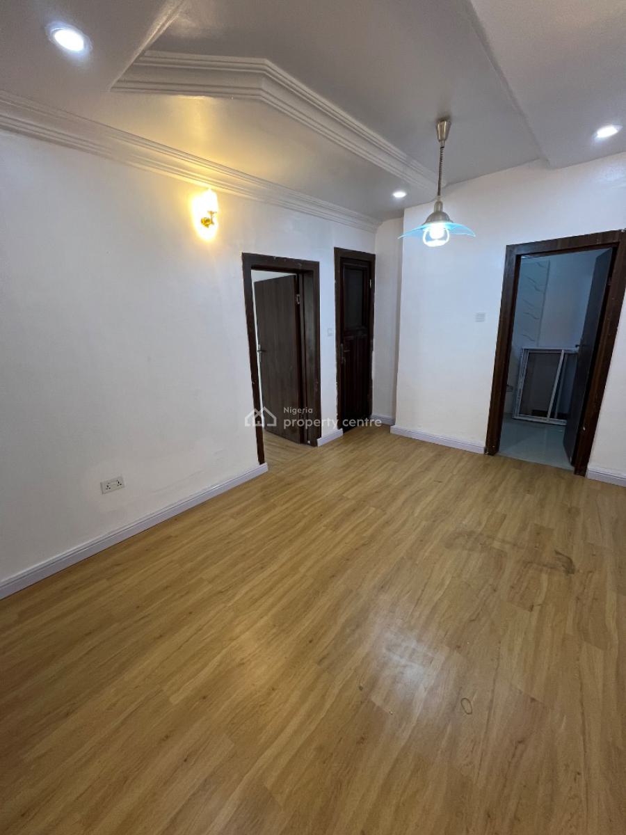 Fully-serviced 1-bedroom Flat with Steady Electricity, Off Admiralty Way, Lekki Phase 1, Lekki, Lagos, Mini Flat (room and Parlour) for Rent