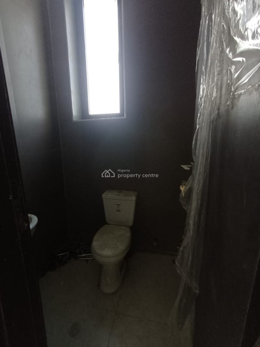 Newly Built 3 Bedroom Apartment, Swimming Pool, Elevator, Heat Extract, Right Hand Side, Lekki Phase 1, Lekki, Lagos, Flat / Apartment for Sale