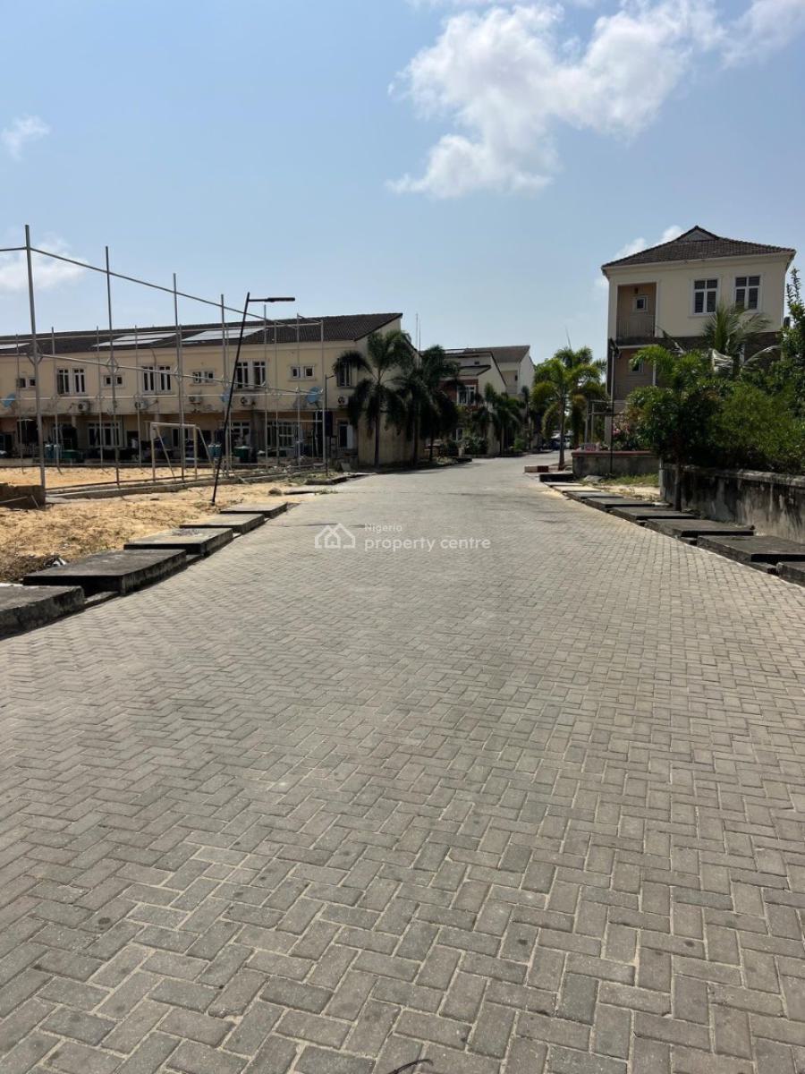 Luxurious Single Room Apartment, Ikota, Lekki Phase 2, Lekki, Lagos, Flat / Apartment for Rent