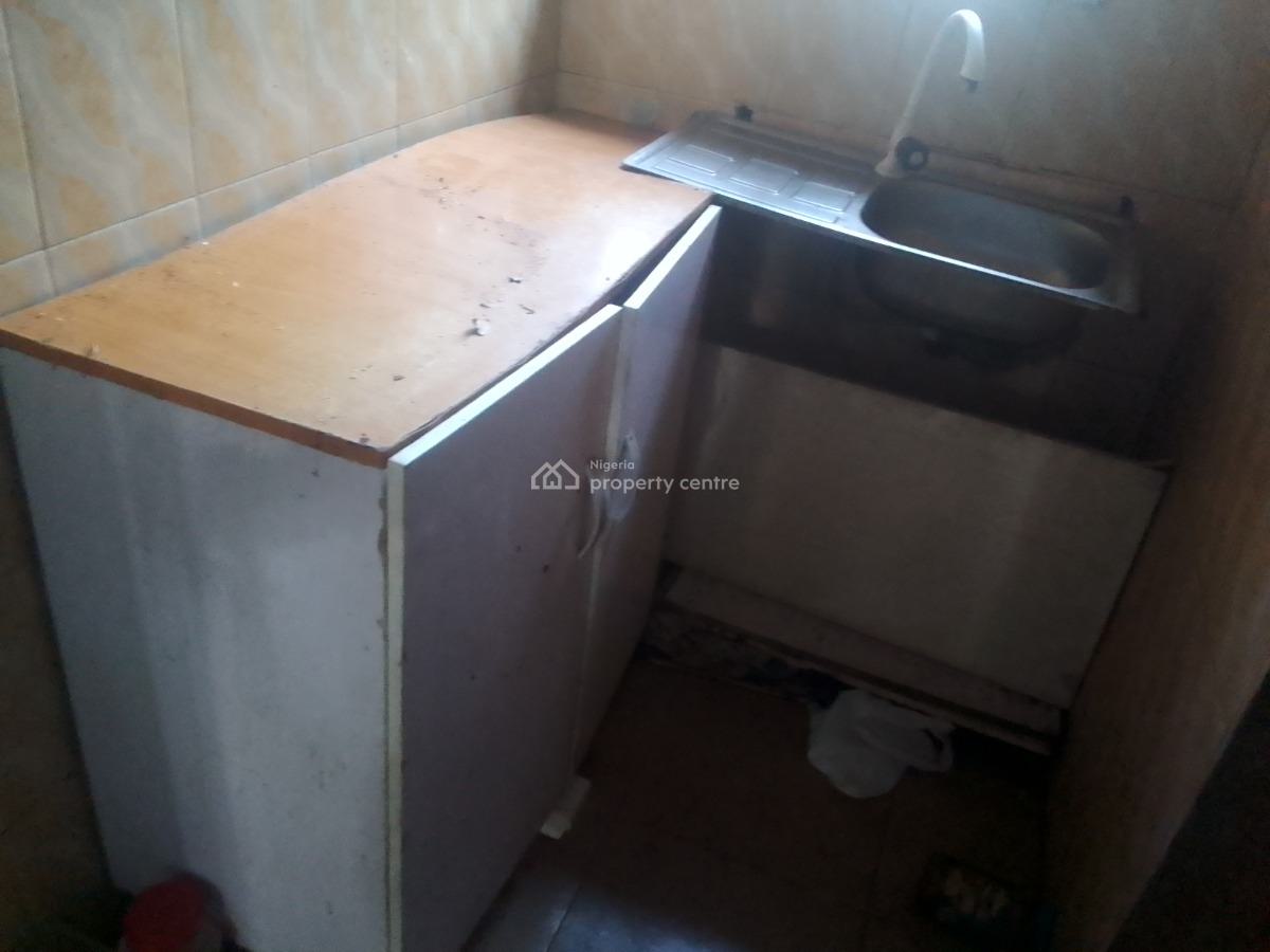 Spacious Luxury 1 Bedroom Flat with Excellent Features, Owode, Ogombo, Ajah, Lagos, Mini Flat (room and Parlour) for Rent