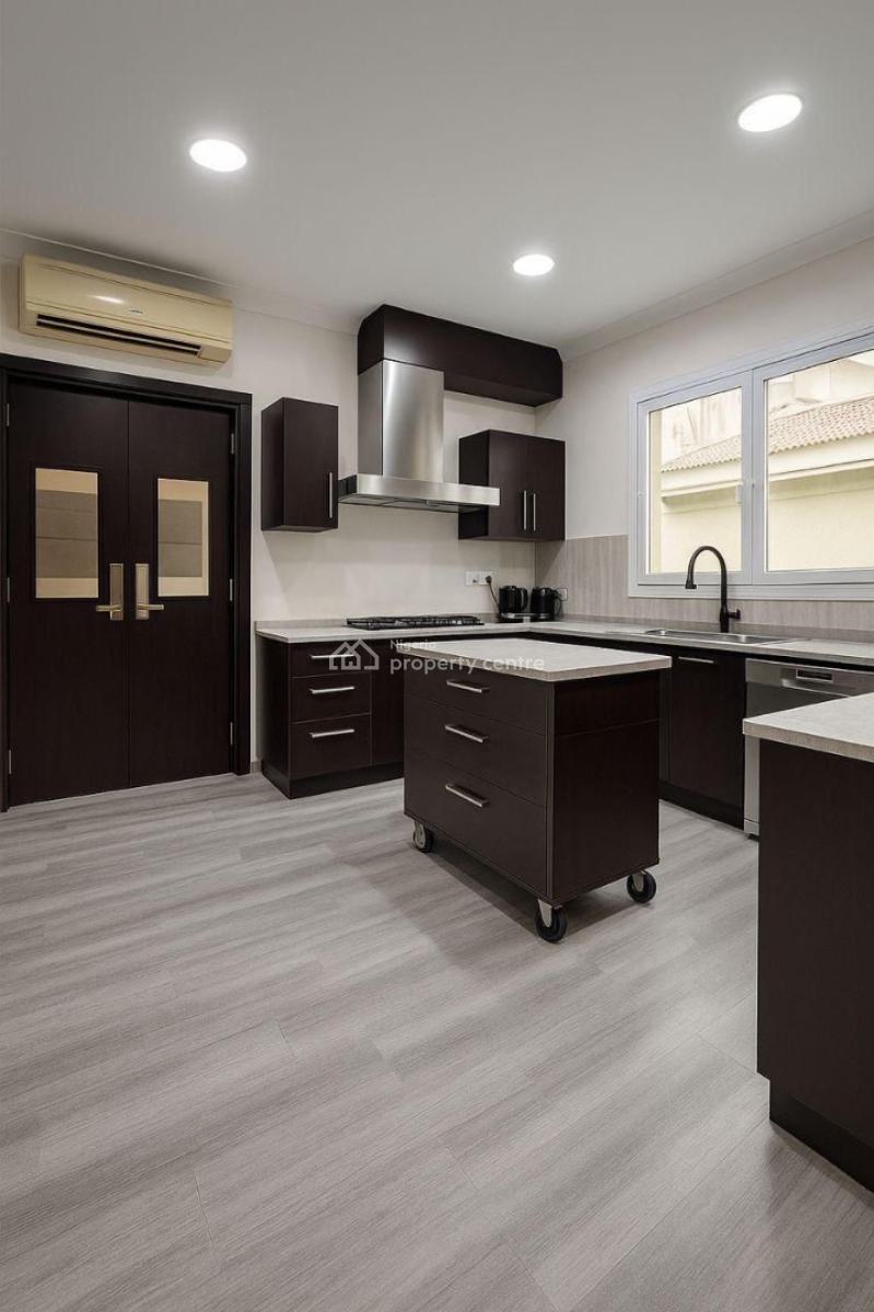 Luxuriously Furnished 2 Bedroom Apartment, Victoria Island (vi), Lagos, Flat / Apartment Short Let