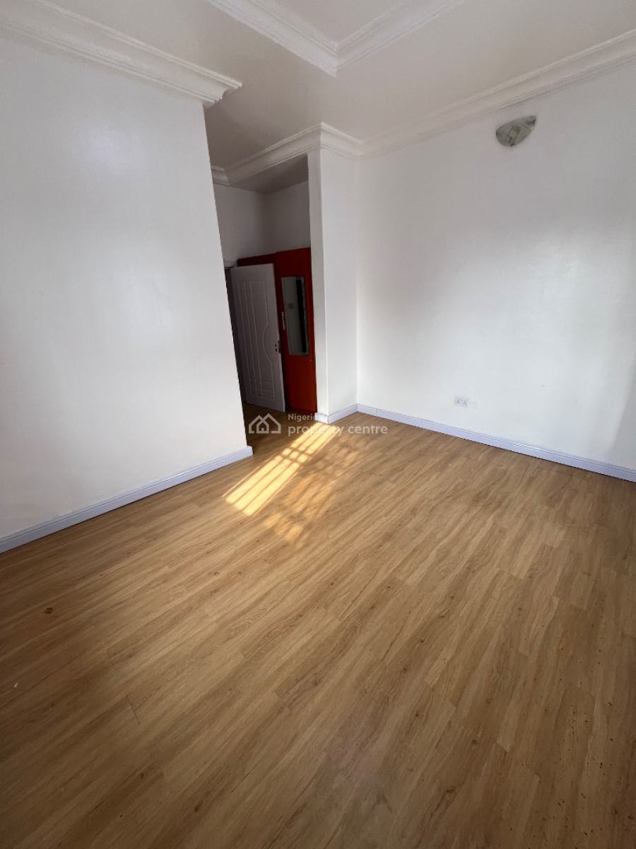 Spacious Fully-serviced Studio Apartment with Steady Electricity, Off Admiralty Way, Lekki Phase 1, Lekki, Lagos, Self Contain (single Rooms) for Rent