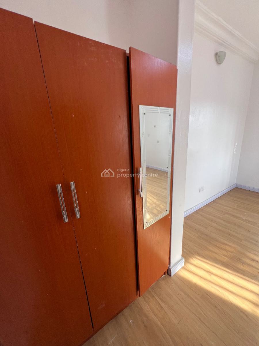 Spacious Fully-serviced Studio Apartment with Steady Electricity, Off Admiralty Way, Lekki Phase 1, Lekki, Lagos, Self Contain (single Rooms) for Rent