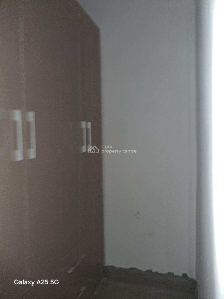 New Ensuite 3 Bedrooms Flat, Off Mobolaji Bank Anthony Way, Ikeja, Lagos, Flat / Apartment for Sale