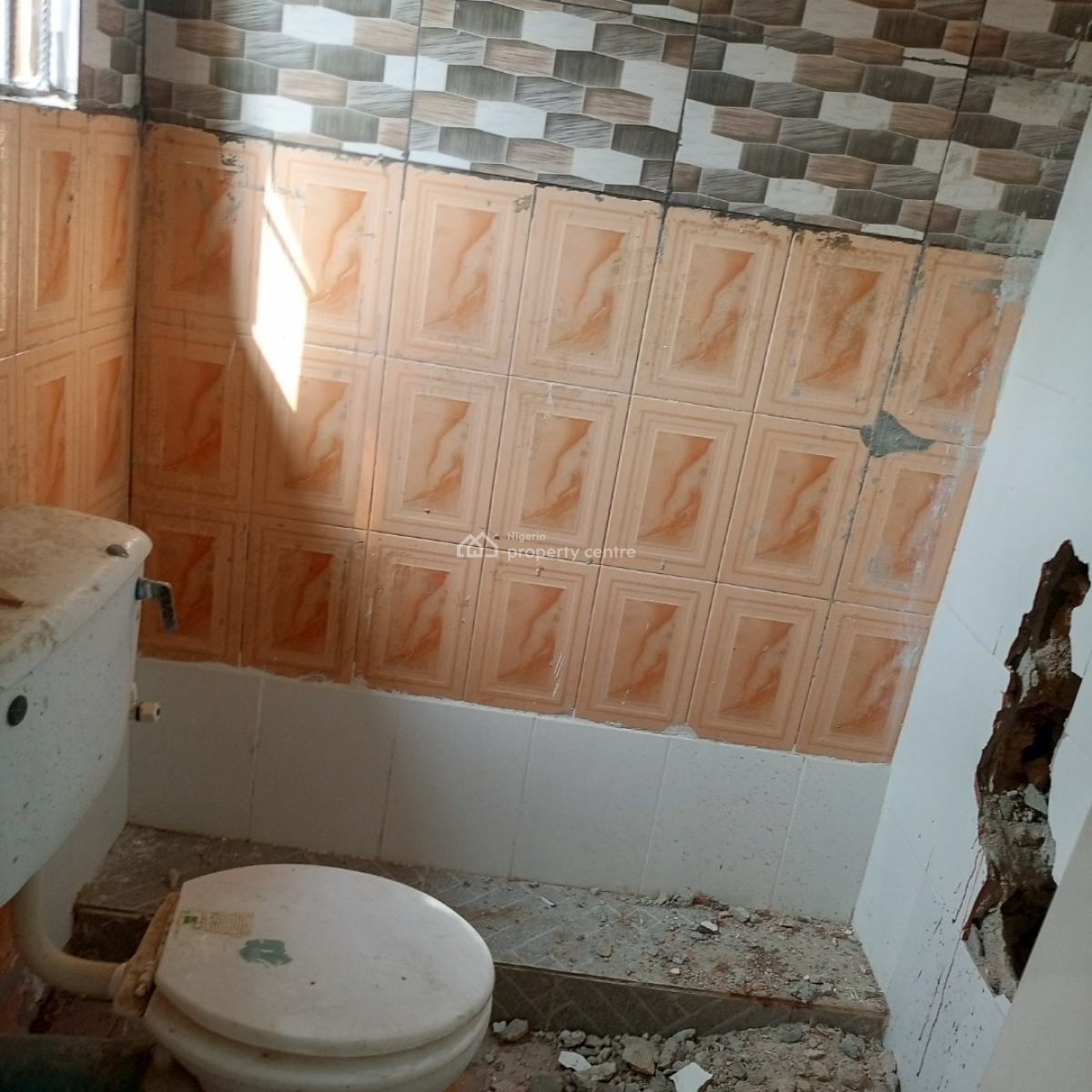 Sharp 2 Bedroom Apartment Upstairs with 1 Toilet, Lamgbasa, Ajah, Lagos, Flat / Apartment for Rent