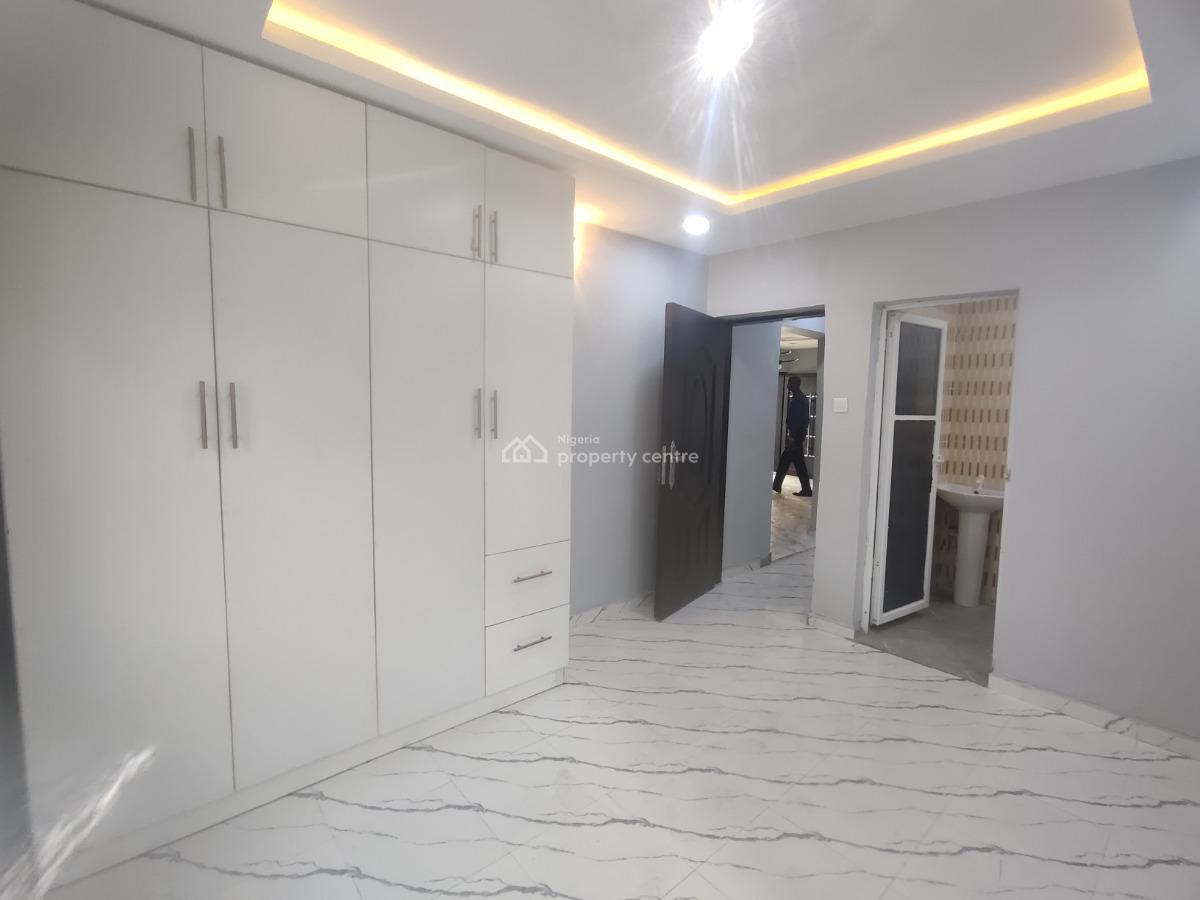 Newly Built 3 Bedrooms Flat, Oke-bola, Oke-ado, Dugbe (onireke), Ibadan North-west, Oyo, House for Rent