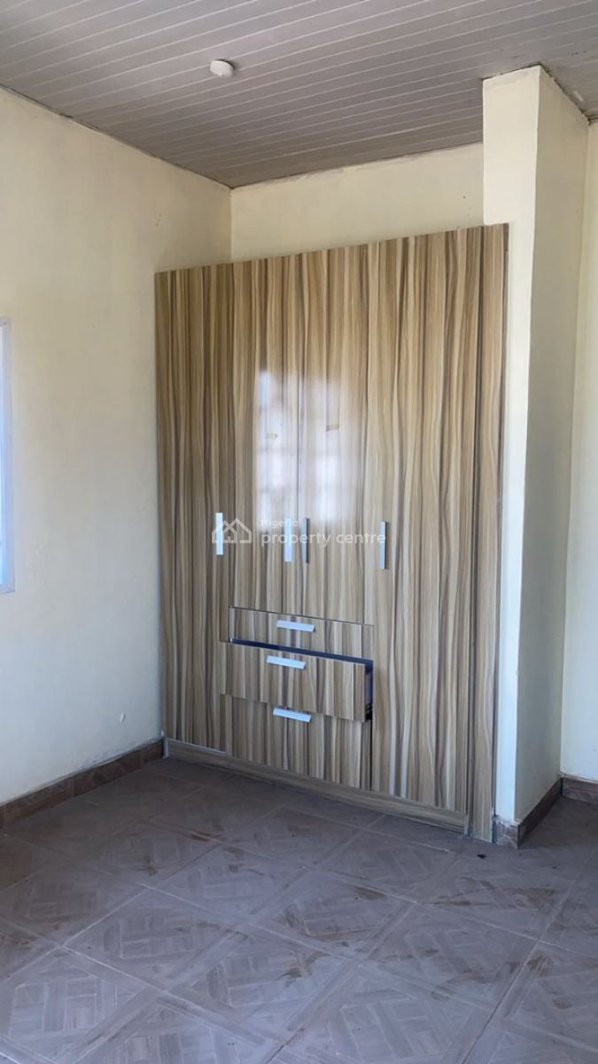 Luxury 2 Bedrooms Flat in a Gated Estate, Fashola Estate, Owode - Ibeshe Road, Ikorodu, Lagos, Flat / Apartment for Sale