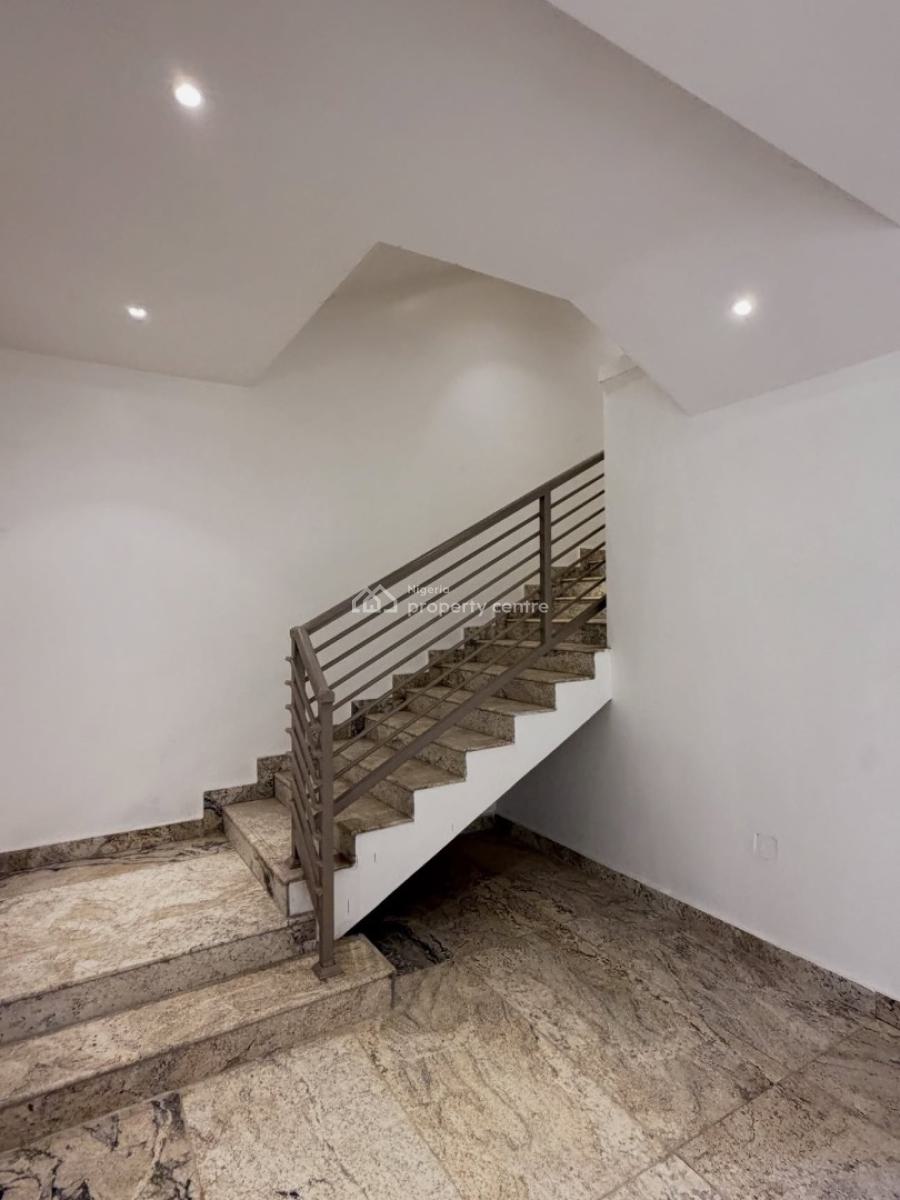 Pristine 4bedroom Terrace Duplex with a Bq, Dawaki, Gwarinpa, Abuja, Terraced Duplex for Sale