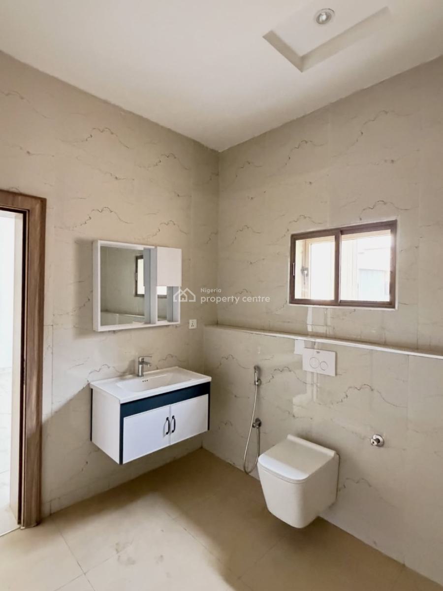 Pristine 4bedroom Terrace Duplex with a Bq, Dawaki, Gwarinpa, Abuja, Terraced Duplex for Sale