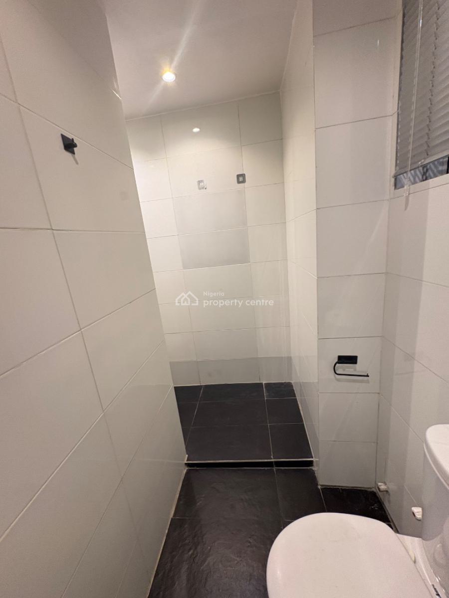 1bedroom/mini Flat, Kenneth Agbakuru Street, Lekki Phase 1, Lekki, Lagos, Mini Flat (room and Parlour) for Rent