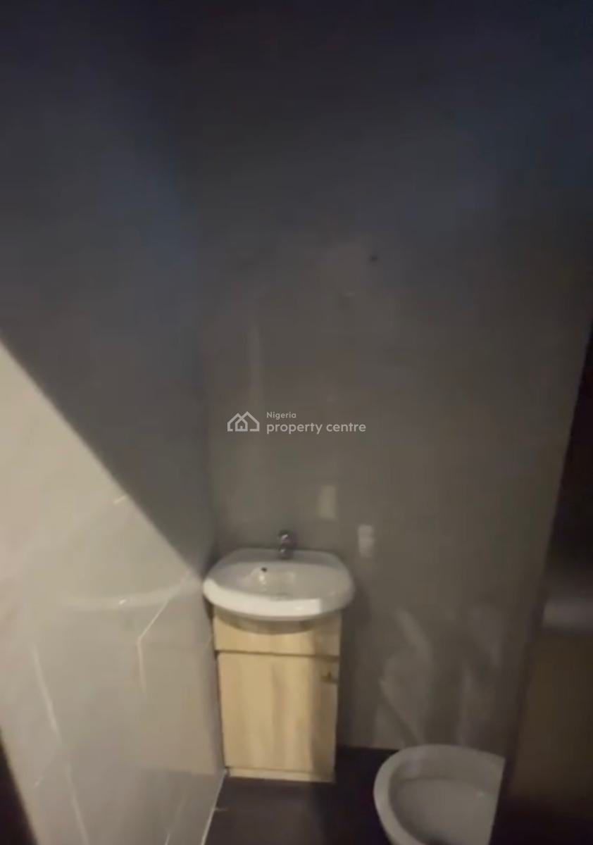 1bedroom, Lekki Phase 1, Lekki Phase 1, Lekki, Lagos, Mini Flat (room and Parlour) for Rent