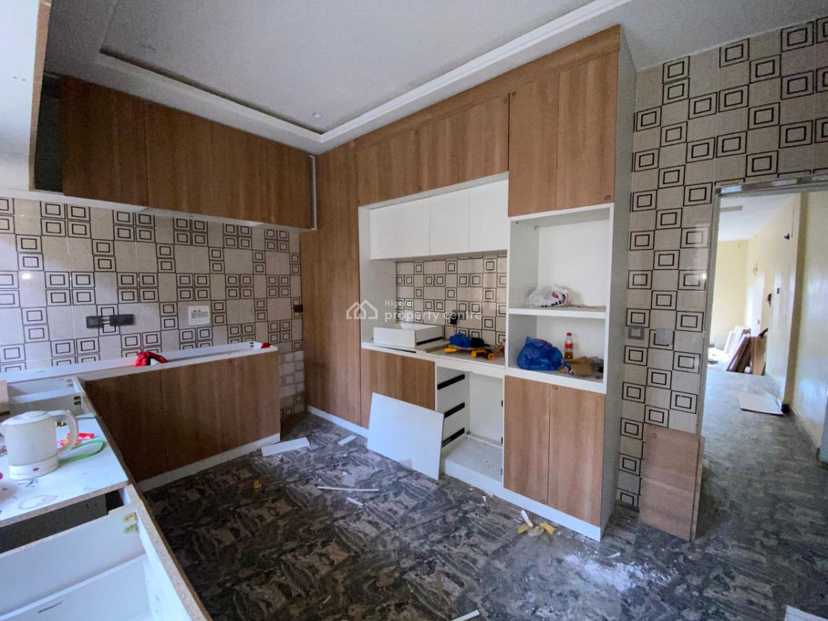 Newly-built 4 Bedroom Terrace Duplex with 1 Room Bq, in a Secured Estate, Asokoro District, Abuja, Terraced Duplex for Rent