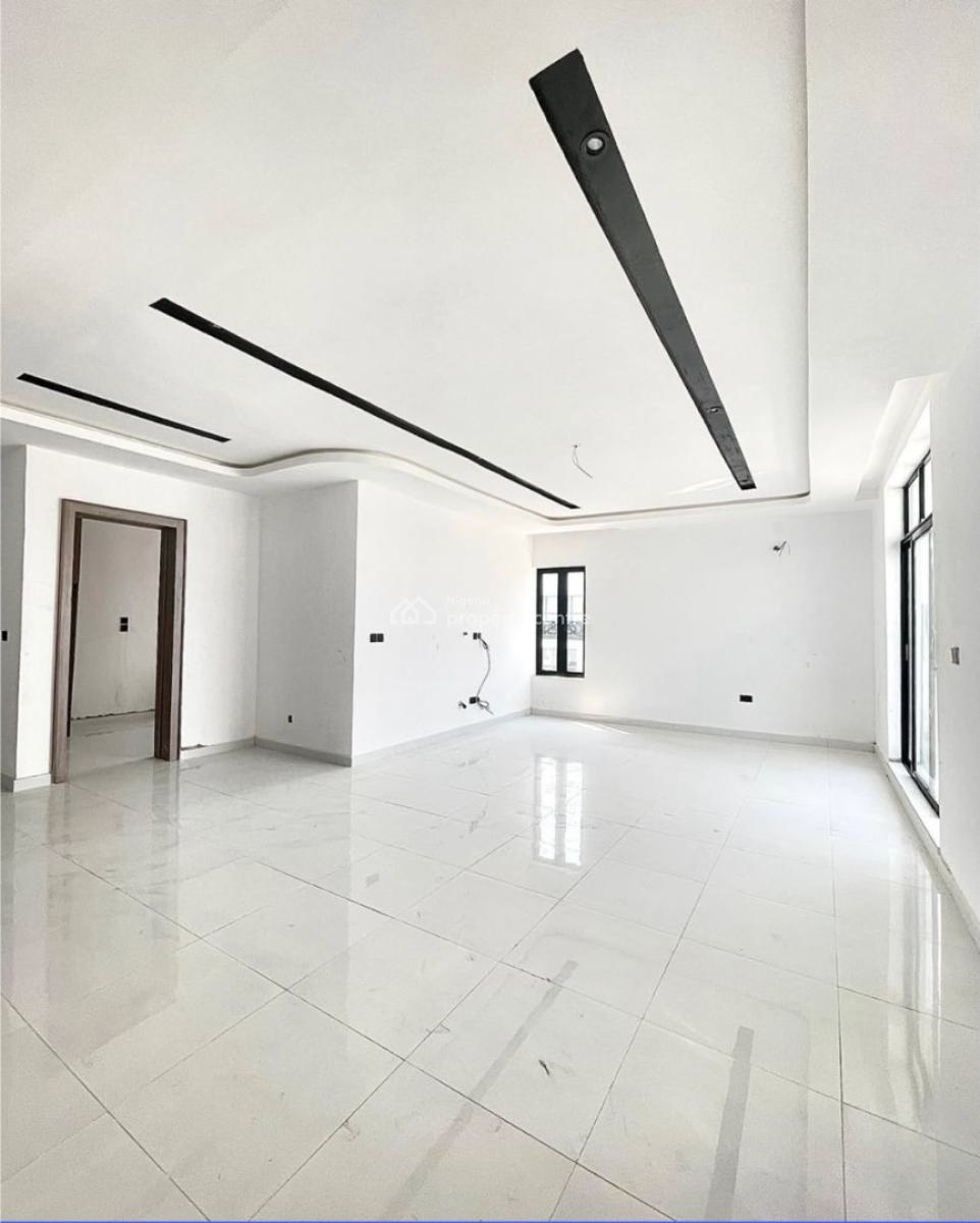 Beautifully Built Luxe 3 Bedroom Penthouse with a Swimming Pool, Ikate, Lekki, Lagos, Flat / Apartment for Sale